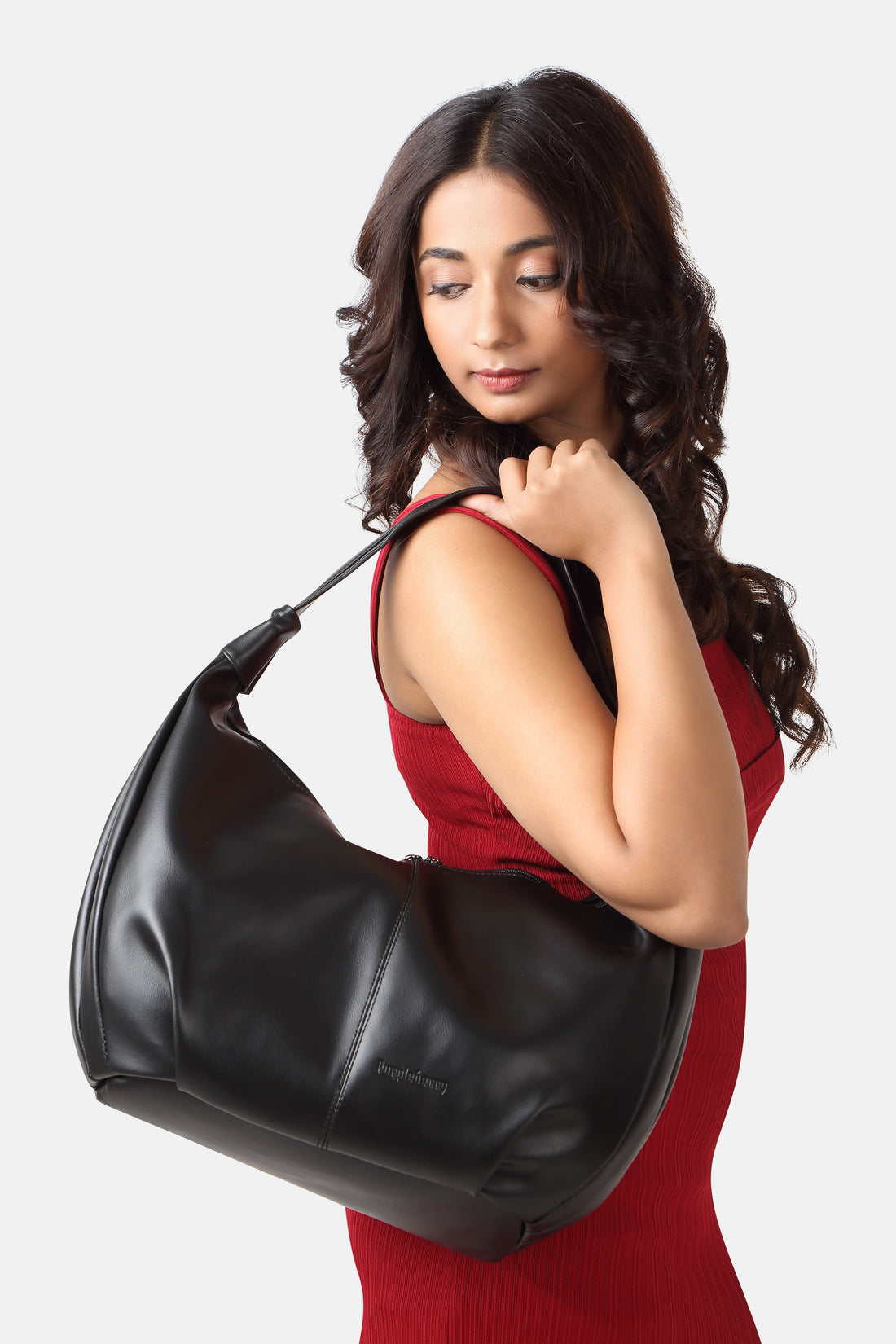 What is a Hobo Bag, and why is it so popular?