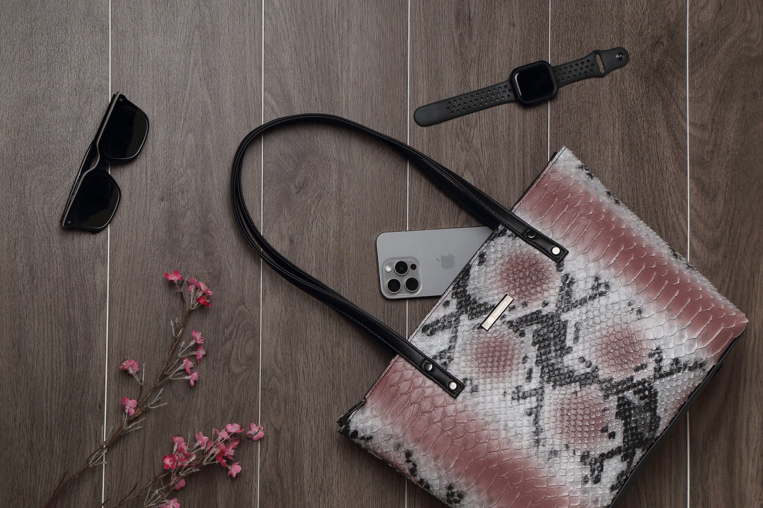 What are the Best Shoulder Bags for students?