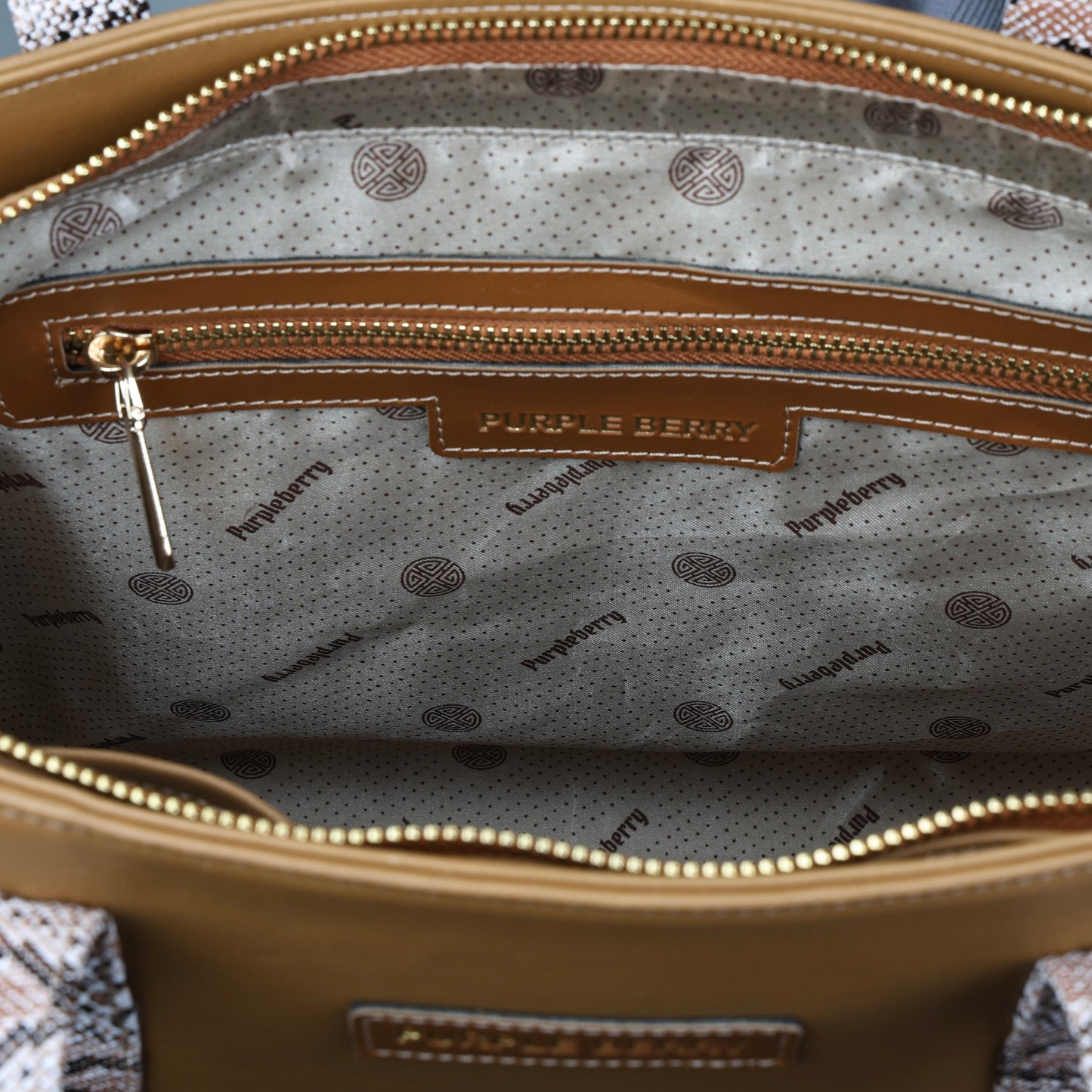 Mirum Structured Handbag- Mocha Mousse