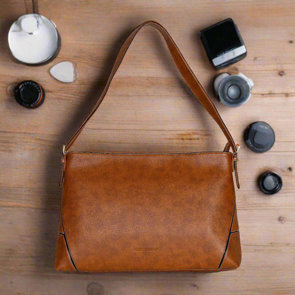 Helen Vintage Shoulder Bag - Tan