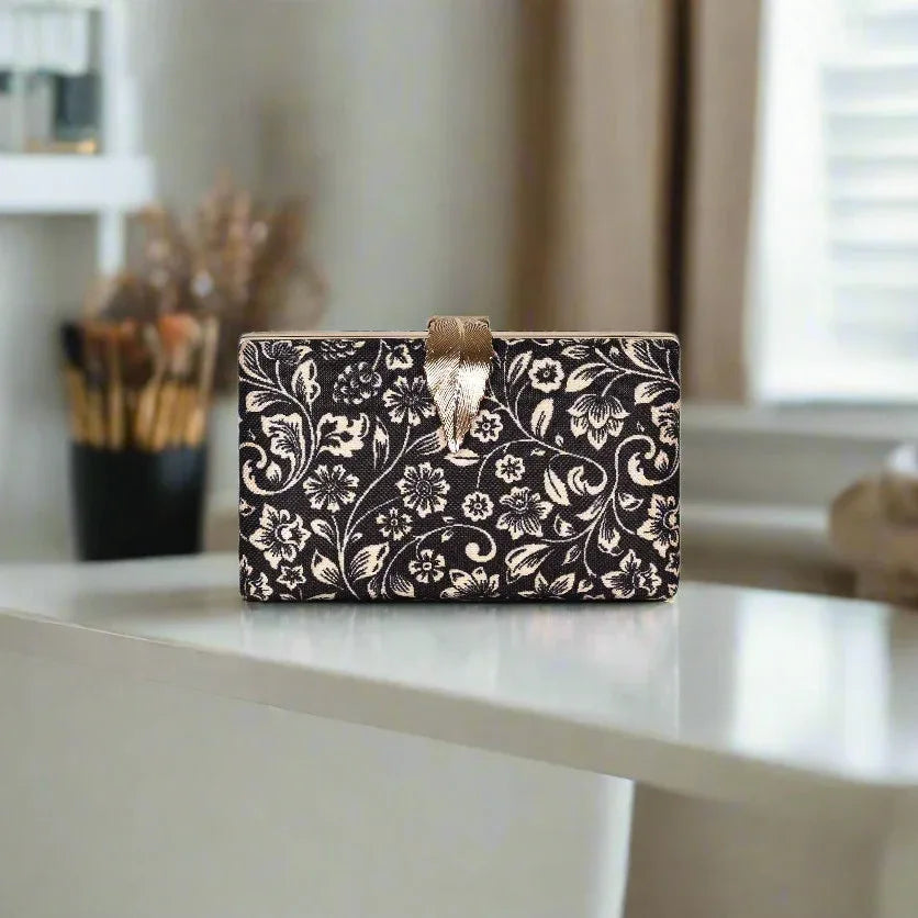 Gigi Premium Canvas Clutch