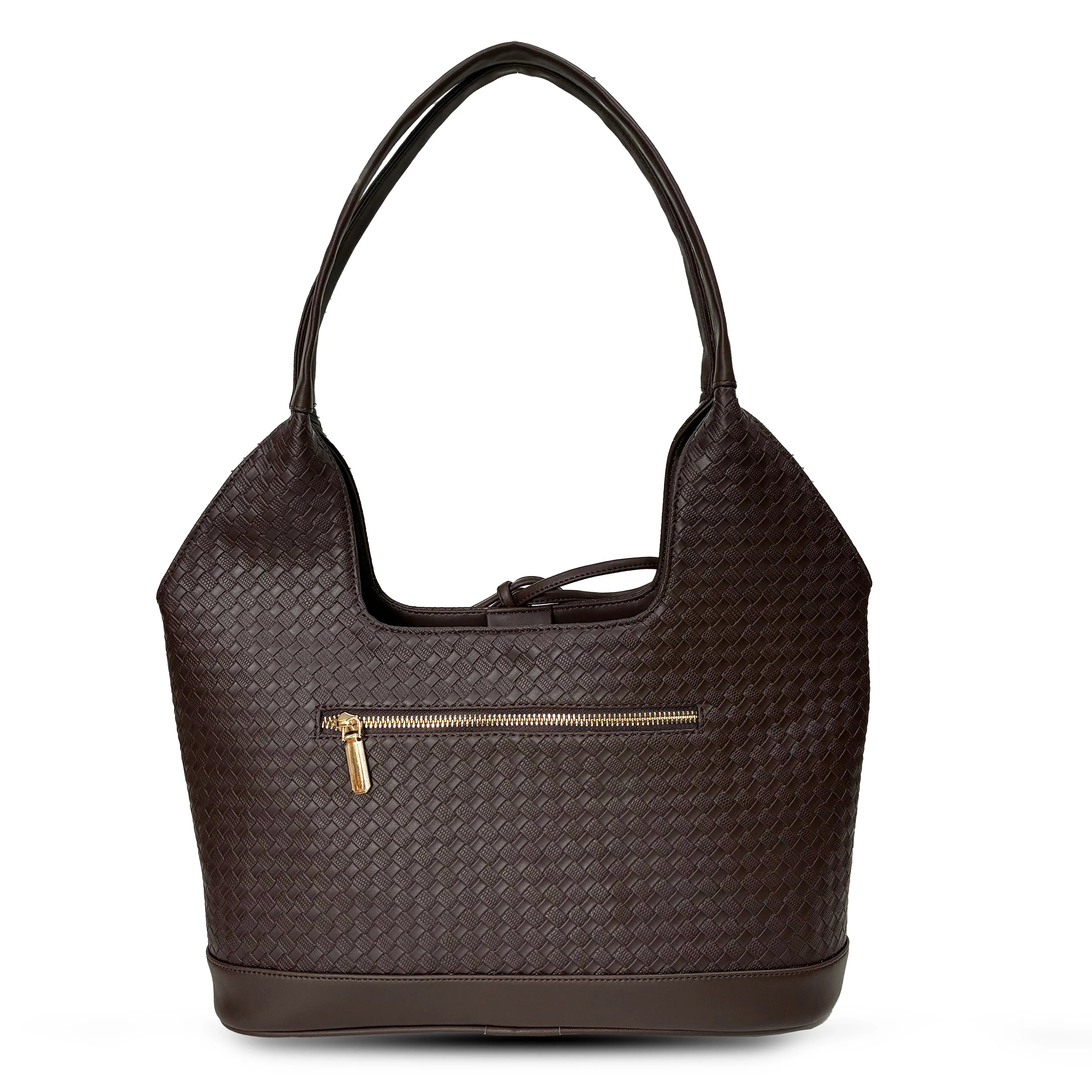 Queen textured handbag