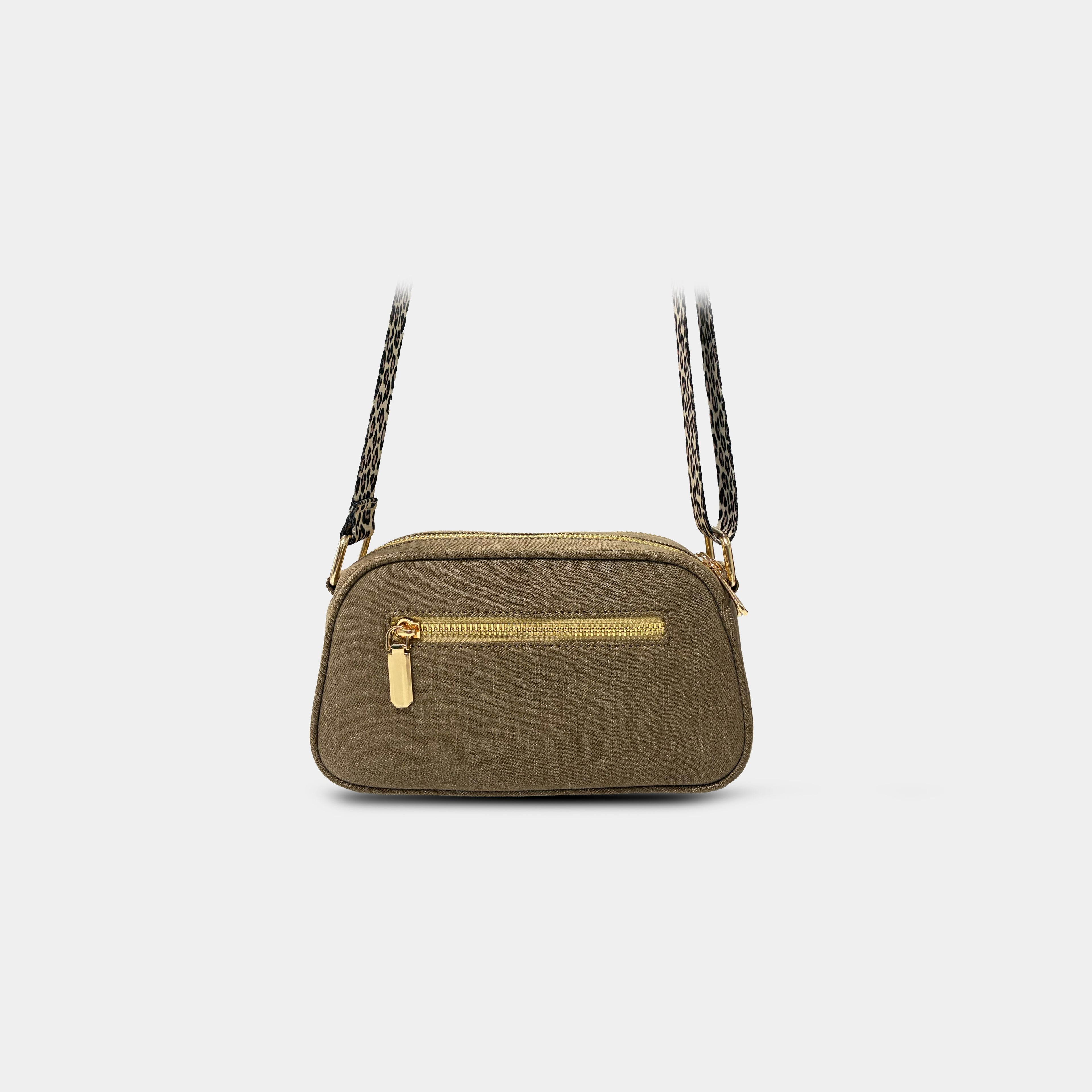 Back zipper pocket on Purpleberry Fehu brown denim crossbody